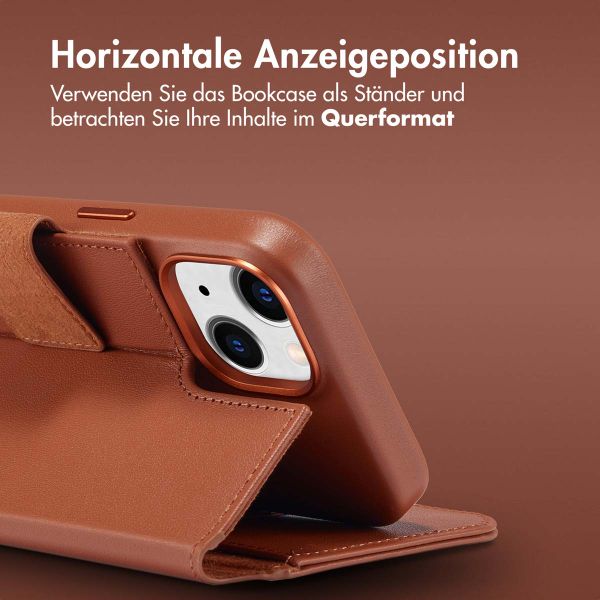 Accezz 2-in-1 Klapphülle aus Leder mit MagSafe Apple iPhone 14 - Sienna Brown