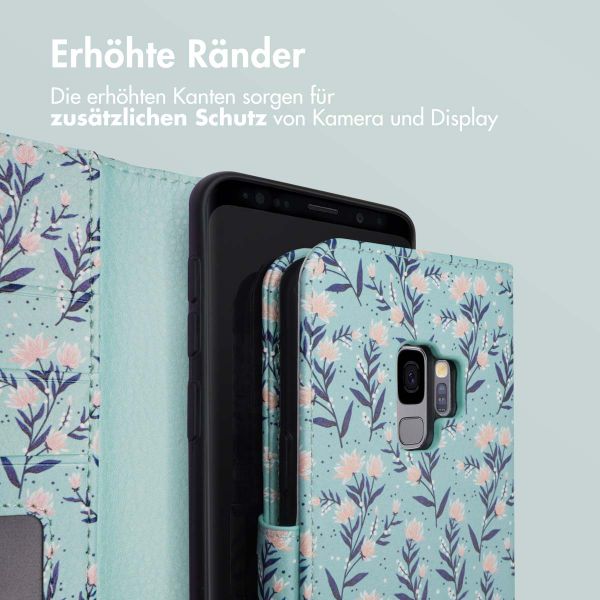 imoshion ﻿Design Klapphülle für das Samsung Galaxy S9 - Blue Flowers