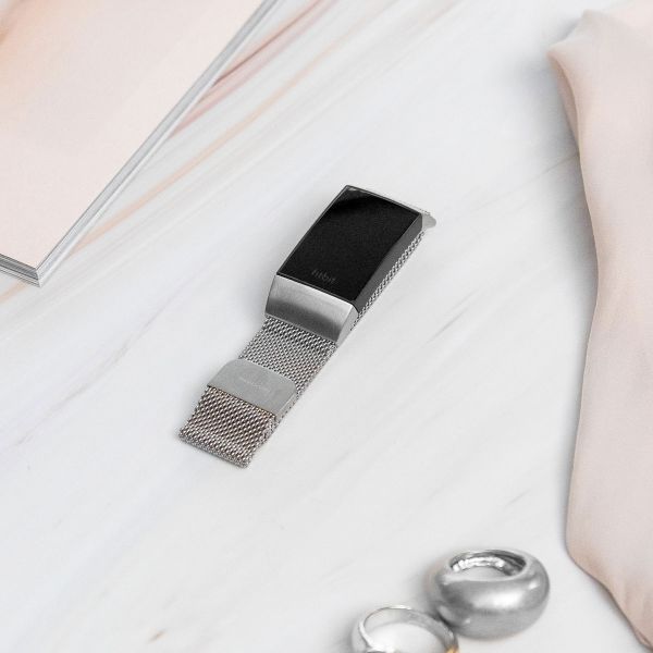 imoshion Magnetisches Milanaise Armband für das  Xiaomi Smart Band 8 / 9 - Silber