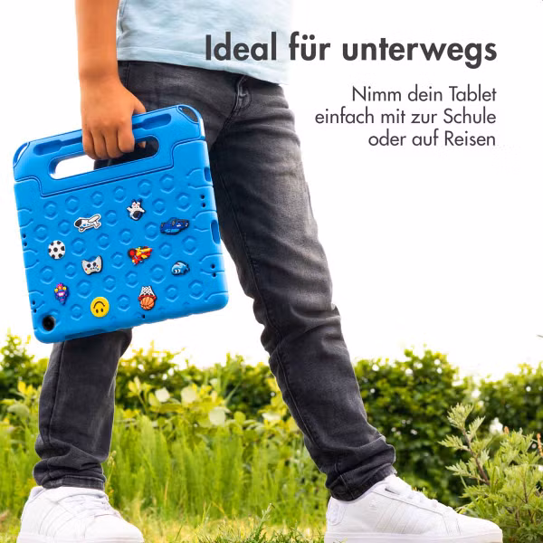 imoshion Kindersichere Schutzhülle mit abnehmbaren Ansteckern Apple iPad 11 (2025) 11 Zoll A16 / iPad 10 (2022) 10.9 Zoll - Blau