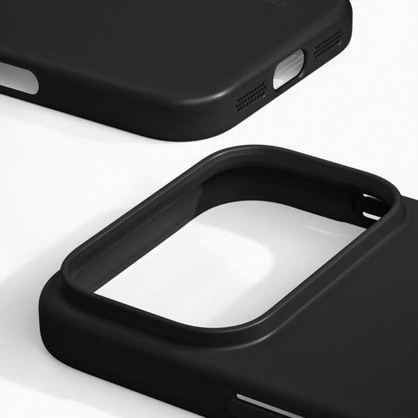 iDeal of Sweden Schlanke MagSafe-Hülle Apple iPhone 18 Pro Max / 17 Pro Max - Matte Black