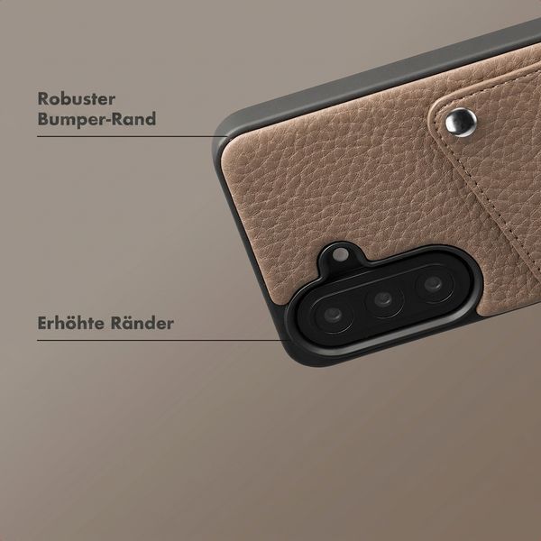 Selencia Riva Back Cover mit Kartenfach Samsung Galaxy A57 (5G) - Mocha Brown