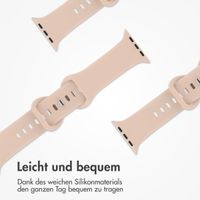 imoshion Silikonband⁺ für die Apple Watch Series 1 bis 10 / SE / Ultra (2) (44/45/46/49 mm) - Sand Pink - Größe M/L