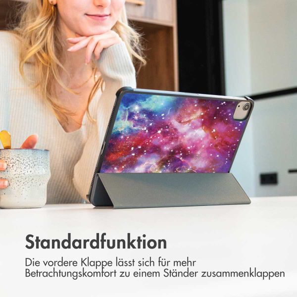 imoshion Design Trifold Klapphülle für das iPad 11 (2025) 11 Zoll / iPad 10 (2022) 10.9 Zoll - Space