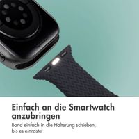 imoshion Geflochtenes Silikonarmband für das  Apple Watch Series 1 t/m 9 / SE (38/40/41 mm) | Series 10 / 11 (42 mm) - Schwarz