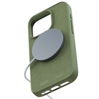 Njorð Collections Wildleder Comfort+ Case MagSafe für das iPhone 15 Pro - Olive