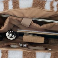 Selencia Zaya Tote Bag - Teddy Laptoptasche 16 Zoll - Checkered Beige