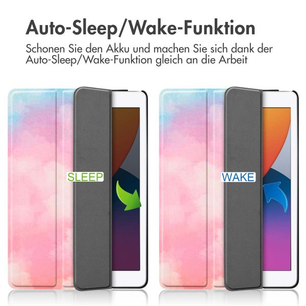 imoshion Design Trifold Klaphülle Apple iPad 9 (2021) 10.2 Zoll / iPad 8 (2020) 10.2 Zoll / iPad 7 (2019) 10.2 Zoll - Sky