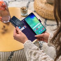 Kleeblumen Klapphülle Lila für das Galaxy Note 9