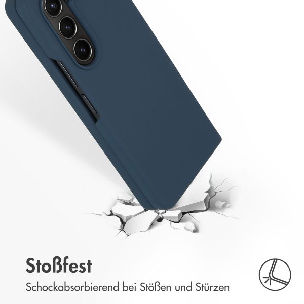 Accezz Liquid Silikoncase für das Samsung Galaxy Z Fold 5 - Dunkelblau