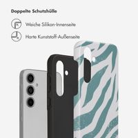 Selencia Vivid Tough Back Cover für das Samsung Galaxy A55 - Colorful Zebra Pine Blue