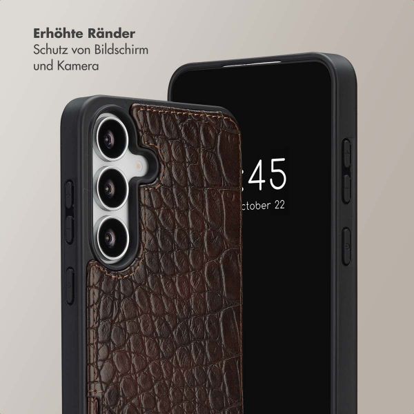 Selencia Nova Croco HandyHülle mit Kordel und Kartenhalter Samsung Galaxy S25 FE - Choco Brown