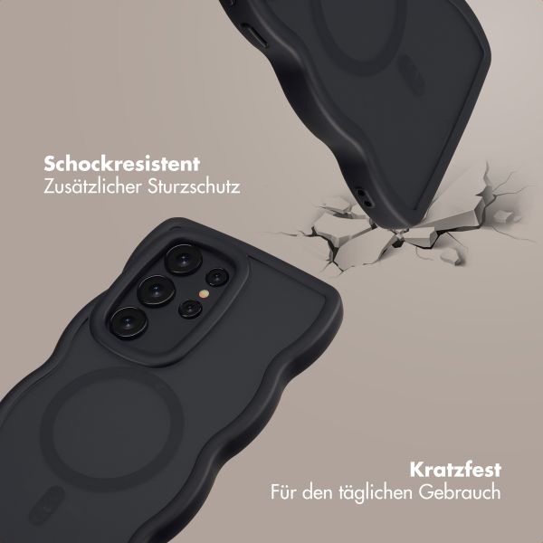 Selencia Wavy Backcover mit MagSafe Samsung Galaxy S24 Ultra - Schwarz
