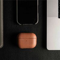 Accezz Echtleder Case  Apple Airpods Pro 3 - Cognac