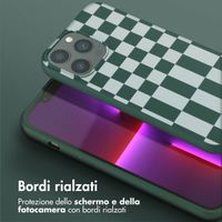 Selencia SilikonHülle design mit abnehmbarem Band Apple iPhone 13 Pro Max - Irregular Check Green