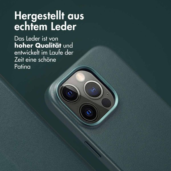 Accezz 2-in-1 Klapphülle aus Leder mit MagSafe Apple iPhone 14 Pro - Cedar Green