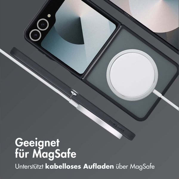 imoshion Color Guard Back Cover mit MagSafe Samsung Galaxy Z Flip 7 - Schwarz
