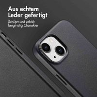 Accezz MagSafe Leather Backcover für das iPhone 15 - Onyx Black