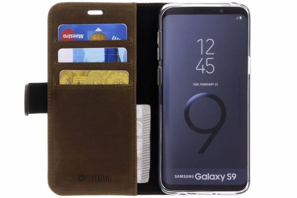 Valenta Braunes Klapphülle Classic Luxe für das Samsung Galaxy S9