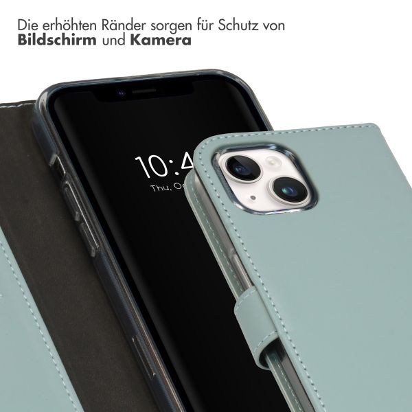 Selencia Echtleder Klapphülle für das iPhone 15 - Air Blue