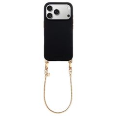 Selencia Rivièra MagSafe Backcover mit abnehmbaren Haken für das Apple iPhone 17 Pro Max - Velvet Black + Sleek Chain Handykette - Gold