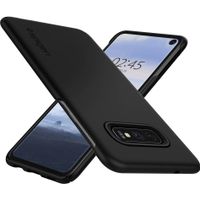 Spigen Thin Fit™ Hardcase Schwarz für das Samsung Galaxy S10e