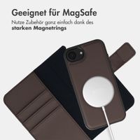 imoshion Herausnehmbare 2-in-1 Luxus-Bookcase Apple iPhone 17e / 16e - Braun