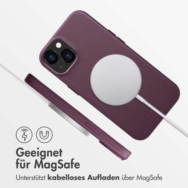 Accezz MagSafe Leather Backcover Apple iPhone 13 - Heath Purple