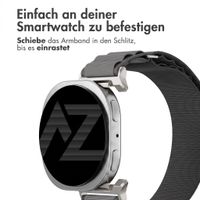 Accezz Nylon Alpine Armband für Samsung Galaxy Watch 9 (40/44mm) / Watch 8 (40/44mm) / Classic (46mm) - Dark Grey