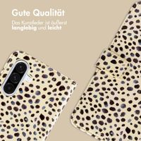 imoshion Design Klapphülle Samsung Galaxy A26 - Black And White Dots