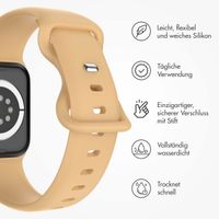 imoshion Silikonband⁺ für die Apple Watch Series 1 bis 9 / SE (38/40/41 mm) | Series 10 (42 mm) - Walnut - Größe S/M