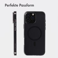 Accezz Lite Backcover mit MagSafe | Fluted | Apple iPhone 16 Pro - Schwarz
