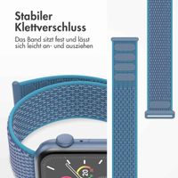 imoshion Nylonarmband für das  Apple Watch Series 1 t/m 9 / SE (38/40/41 mm) | Series 10 / 11 (42 mm) - Marine Blue
