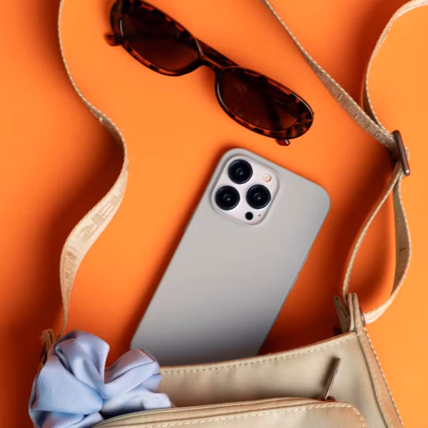 imoshion TPU Color Cover Apple iPhone 12 (Pro) - Grau