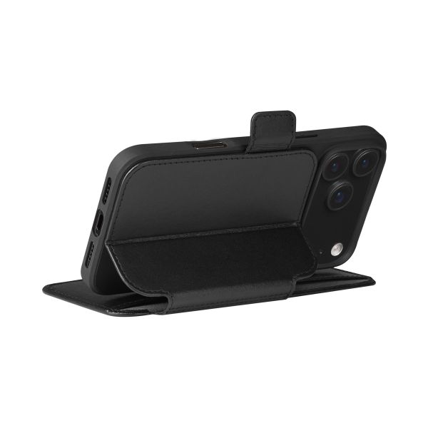 dbramante1928 Copenhagen Klapphülle Apple iPhone 17 Pro Max - Schwarz