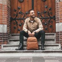 The Chesterfield Brand Austin Laptop Rucksack 14 Zoll - Echtes Leder - Cognac