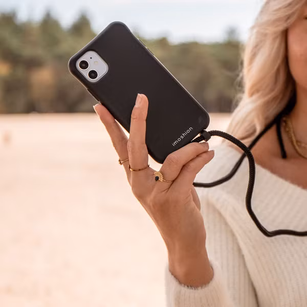 imoshion Color Backcover mit abtrennbarem Band Apple iPhone 12 Pro Max - Schwarz