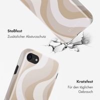 Selencia Vivid Tough Back Cover für das iPhone SE (2022 / 2020) / 8 / 7 - Desert Waves Beige