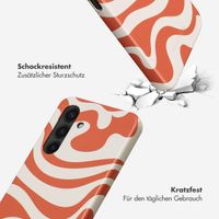 Selencia Vivid Tough Back Cover für das Samsung Galaxy S24 - Dream Swirl Orange