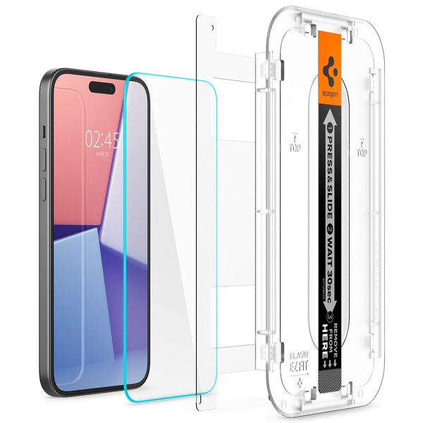 Spigen GLAStR Fit Displayschutzfolie + Applicator 2-pack für das Apple iPhone 16 / 15