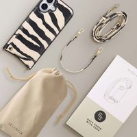 Selencia Nova HandyHülle mit Kordel und Kartenhalter Apple iPhone 17 - Zazzy Zebra