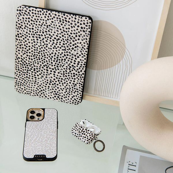 Burga Tablet Case Apple iPad Air 13 Zoll (2026) M4 / (2025) M3 / (2024) M2 - Almond Latte