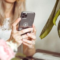 imoshion Design Hülle für das Apple iPhone 12 (Pro) - Dandelion