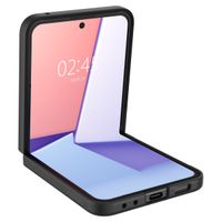 Spigen Air Skin™ Cover für das Samsung Galaxy Z Flip 5 - Schwarz