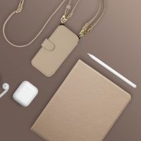 Selencia Riva Bookcase mit MagSafe und Handgelenkband Apple iPhone 17e / 16e - Beige