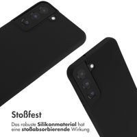 imoshion Silikonhülle mit Band für das Samsung Galaxy S22 - Schwarz