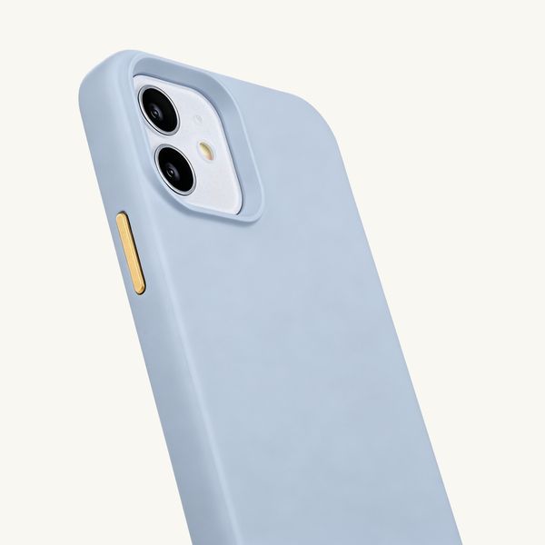 Selencia Rivièra Backcover mit MagSafe mit abnehmbaren Haken iPhone 12 / 12 Pro - Powder Blue