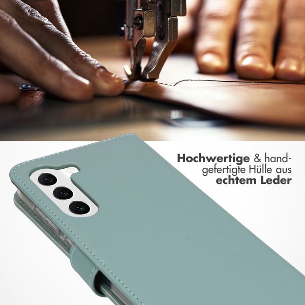 Selencia Echtleder Klapphülle Samsung Galaxy S23 - Air Blue