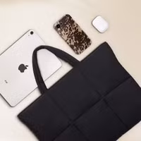 Selencia Vaya Puffy Laptoptasche 16 Zoll - Midnight Black