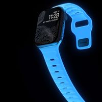 Nomad Sport Band FKM für die Apple Watch Series 1 bis 9 / SE (38/40/41 mm) | Series 10 (42 mm) - Icy Blue Glow